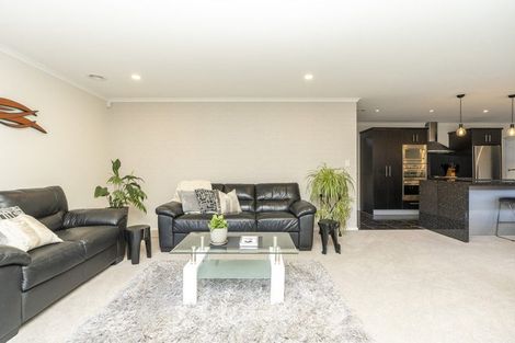 Photo of property in 1 San Clemento Way, Rototuna, Hamilton, 3210