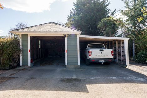 Photo of property in 796 Maungatua Road, Berwick, Outram, 9073