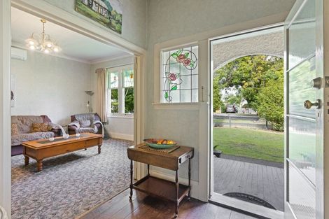 Photo of property in 214 Wolseley Street, Mayfair, Hastings, 4122