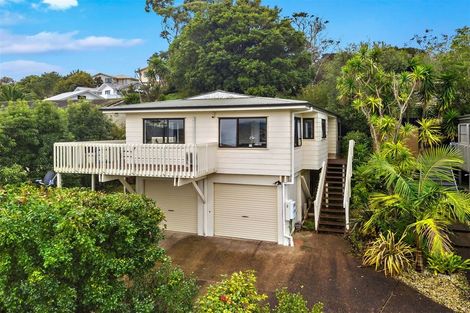 Photo of property in 2/31 Rangeview Road, Sunnyvale, Auckland, 0612