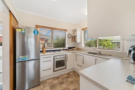 Photo of property in 126a Hillcrest Road, Raumati Beach, Paraparaumu, 5032