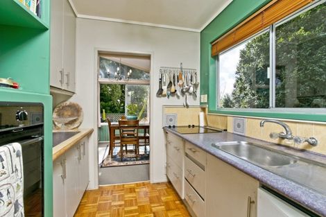 Photo of property in 37 Seon Place, Birkdale, Auckland, 0626