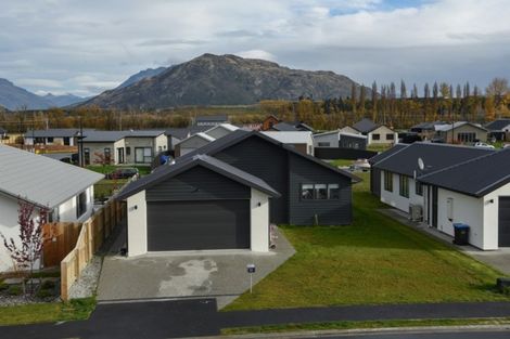 Photo of property in 31 Peterley Road, Lower Shotover, Queenstown, 9304
