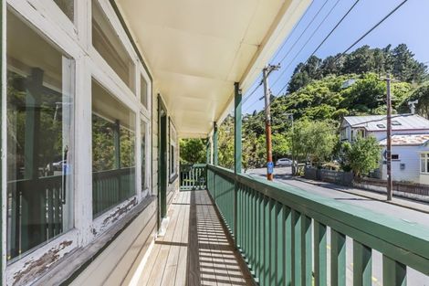 Photo of property in 197 Aro Street, Aro Valley, Wellington, 6021