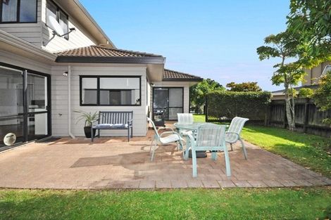 Photo of property in 1/8 Mandica Place, Sunnynook, Auckland, 0632