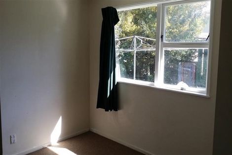 Photo of property in 5 Shale Avenue, Massey, Auckland, 0614
