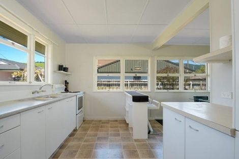 Photo of property in 6 Palm Avenue, Stoke, Nelson, 7011