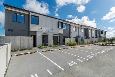 Photo of property in 5/18 Paraone Crescent, Takanini, 2112