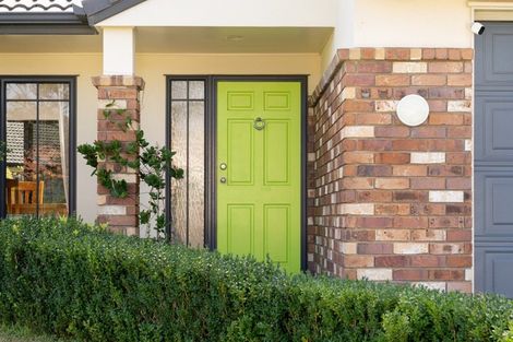 Photo of property in 5 Carlsberg Place, Papamoa Beach, Papamoa, 3118