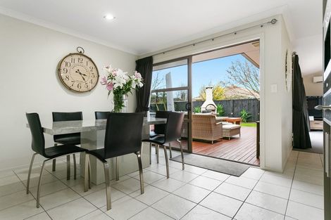 Photo of property in 3 Cooper Crescent, Cambridge, 3434