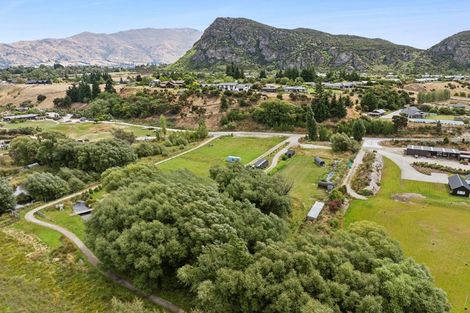 Photo of property in 41 Monteith Road, Albert Town, Wanaka, 9382