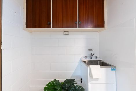 Photo of property in 79a Churton Drive, Churton Park, Wellington, 6037