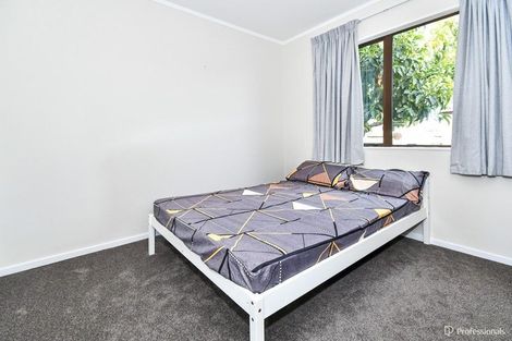 Photo of property in 2/9 Porchester Road, Papakura, 2110