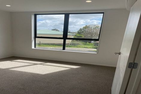 Photo of property in 3/31 Reid Road, New Lynn, Auckland, 0600