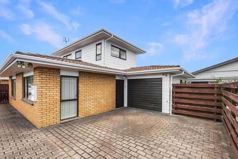 Photo of property in 2/126 Carruth Road, Papatoetoe, Auckland, 2025