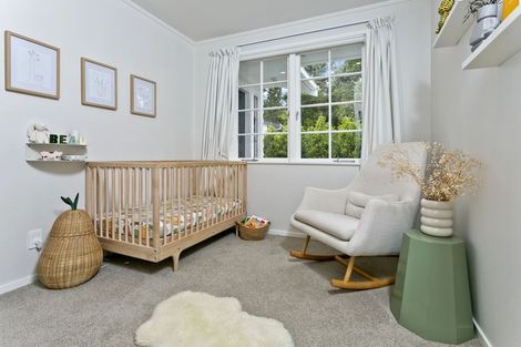 Photo of property in 69 Park Hill Road, Birkenhead, Auckland, 0626