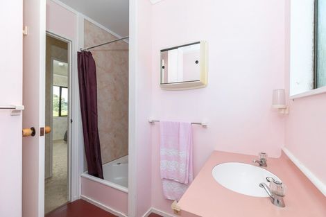 Photo of property in 32 Foster Road, Temple View, Hamilton, 3218