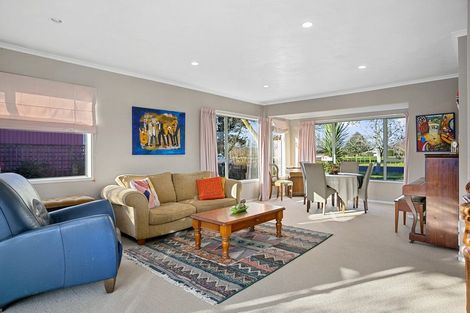 Photo of property in 63 Carlyle Street, Leamington, Cambridge, 3432