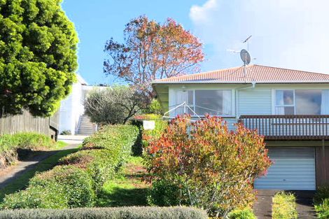 Photo of property in 3 Pah Road, Cockle Bay, Auckland, 2014