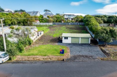 Photo of property in 11 Queen Street, Brighton, Dunedin, 9035