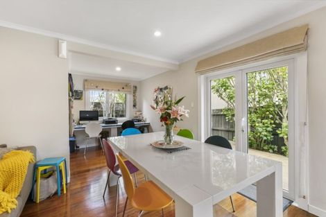 Photo of property in 1/5 View Road, Shelly Park, Auckland, 2014
