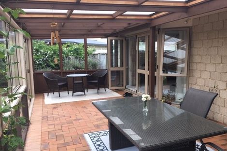 Photo of property in 12 Consort Close, Paraparaumu Beach, Paraparaumu, 5032