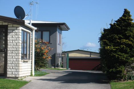 Photo of property in 15 Hilltop Road, Parkvale, Tauranga, 3112