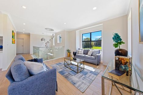 Photo of property in 28 Celestial Crescent, Orewa, 0931