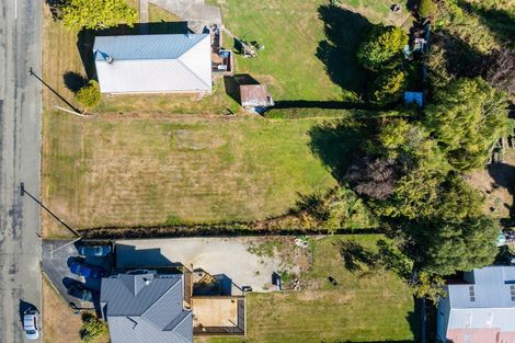 Photo of property in 41 Copinsha Street, Palmerston, 9430