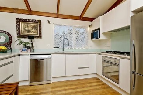 Photo of property in 421 East Coast Road, Mairangi Bay, Auckland, 0630