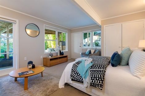 Photo of property in 206 Upper Harbour Drive, Greenhithe, Auckland, 0632