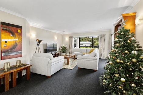Photo of property in 40 Navigation Drive, Whitby, Porirua, 5024