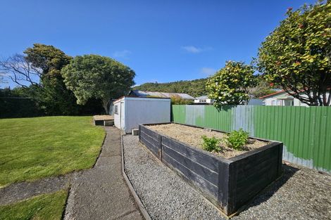 Photo of property in 15 Byron Street, Greymouth, 7805