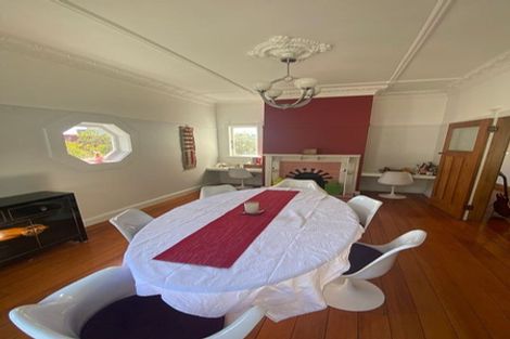 Photo of property in 327 The Terrace, Te Aro, Wellington, 6011