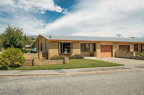 Photo of property in 2 Jackson Place, Alexandra, 9320