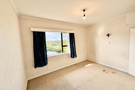 Photo of property in 45 Woodford Avenue, Henderson, Auckland, 0610