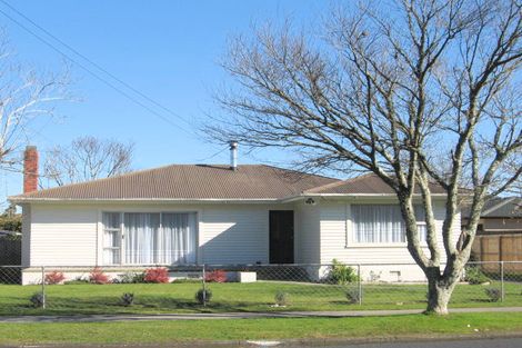 Photo of property in 2/49 Kelvin Road, Papakura, 2110