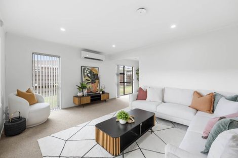 Photo of property in 2/126 Carruth Road, Papatoetoe, Auckland, 2025