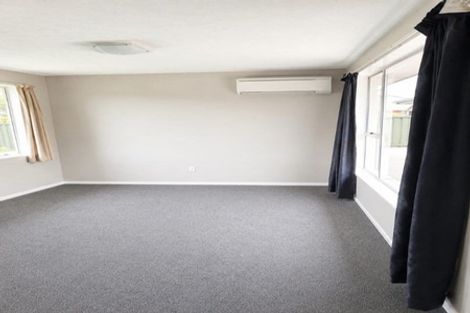 Photo of property in 2/77a Halswell Road, Hillmorton, Christchurch, 8025