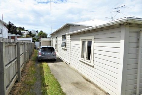Photo of property in 18 Gladstone Road, North East Valley, Dunedin, 9010