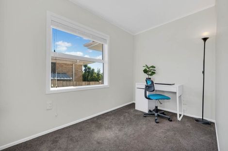 Photo of property in 13 Russell Avenue, Pukekohe, 2120