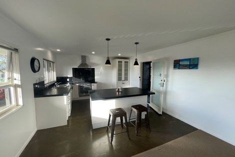 Photo of property in 18 Penrod Drive, Bell Block, New Plymouth, 4312