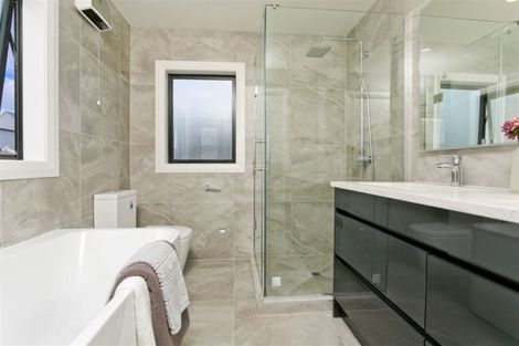 Photo of property in 14 Windlass Street, Long Bay, Auckland, 0630