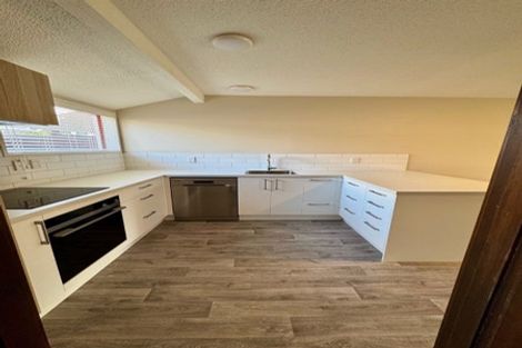 Photo of property in 4/214 Springfield Road, St Albans, Christchurch, 8014