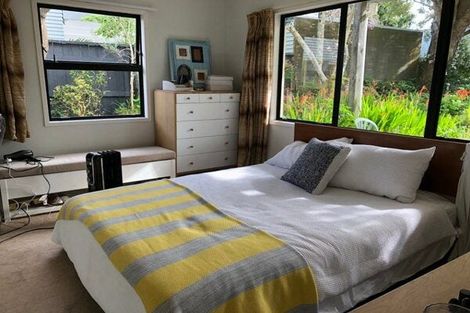 Photo of property in 448a Point Chevalier Road, Point Chevalier, Auckland, 1022