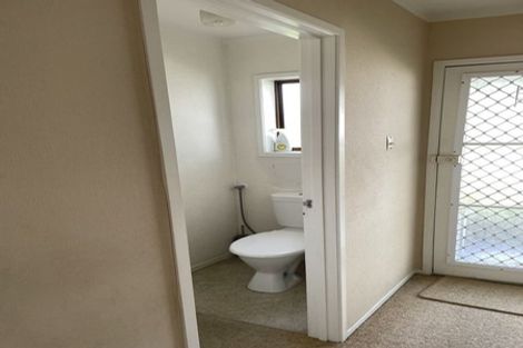 Photo of property in 2/42 Minerva Terrace, Cockle Bay, Auckland, 2014