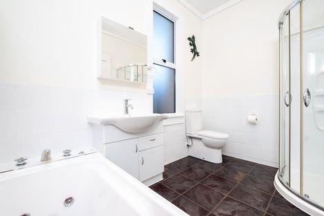 Photo of property in 15 Shamrock Street, Napier South, Napier, 4110