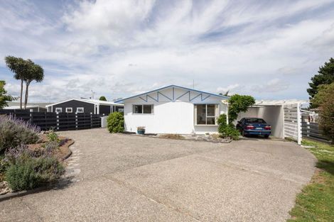 Photo of property in 22 Ries Street, Dannevirke, 4930