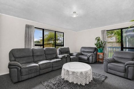 Photo of property in 2/63 Palmers Road, Clendon Park, Auckland, 2103