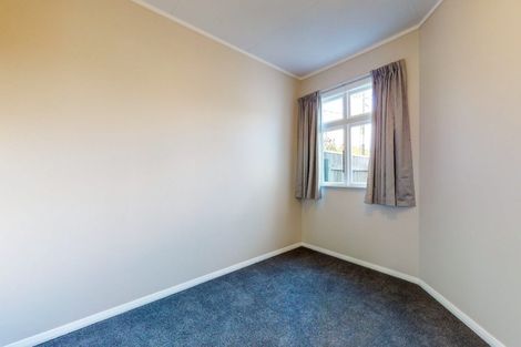 Photo of property in 4a Tarawera Road, Johnsonville, Wellington, 6037